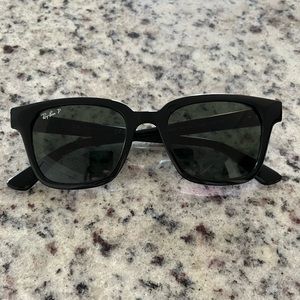 Black polarized Ray Ban sunglasses w/original case